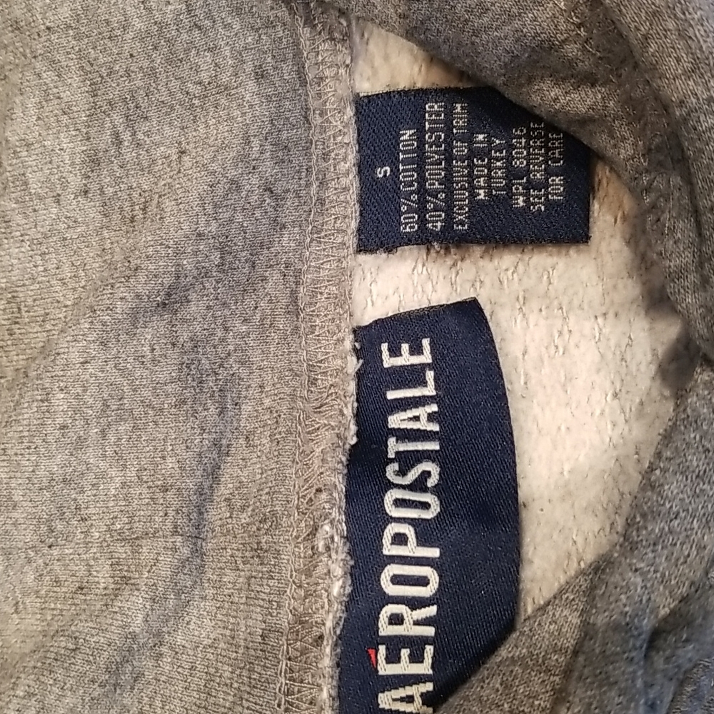 Aeropostale Athletics men's sz S Sweatshirt with hoodie good condition - Picture 3 of 5